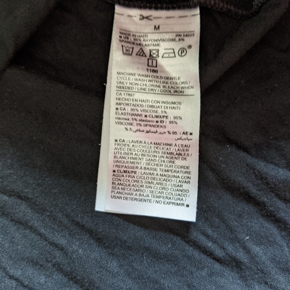 Old Navy medium tank top - Picture 3 of 4